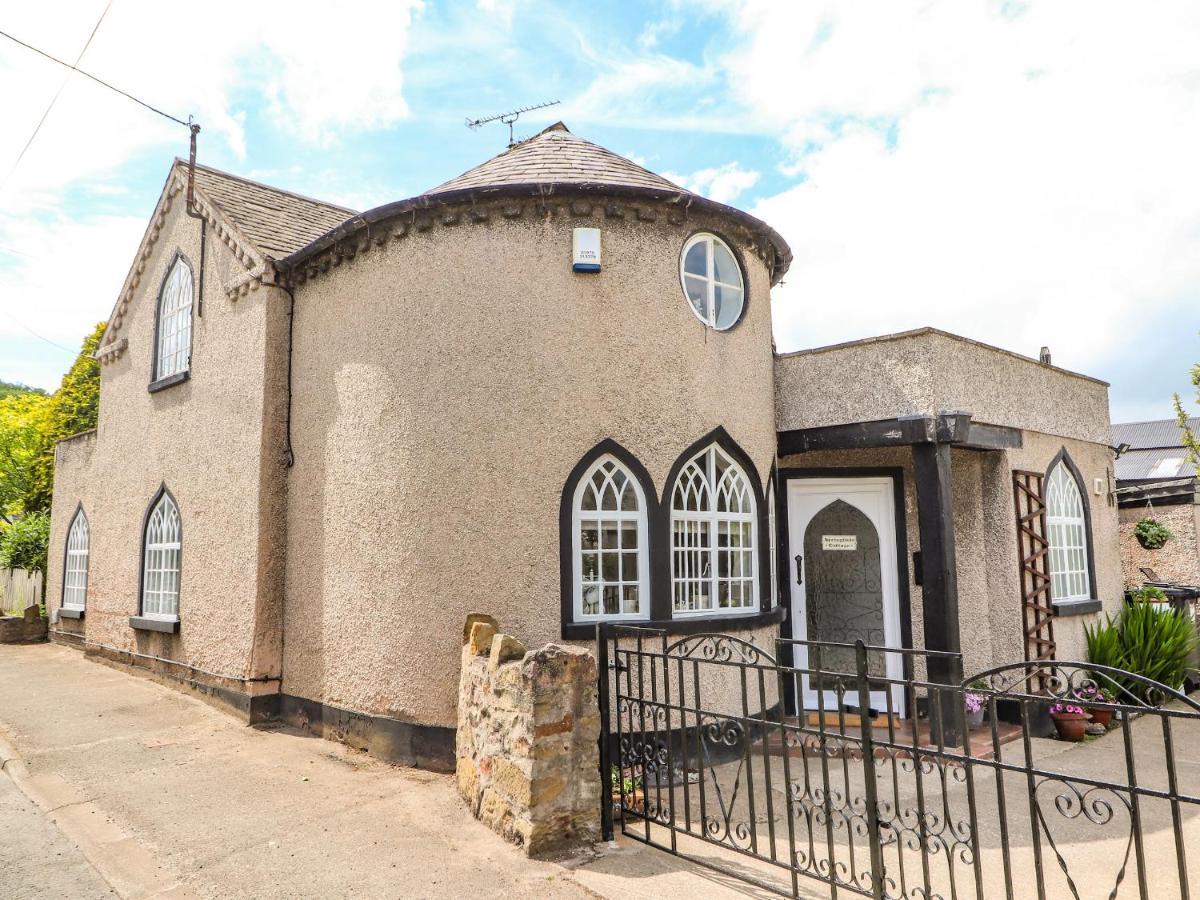 Springfield Cottage Wrexham Exterior photo